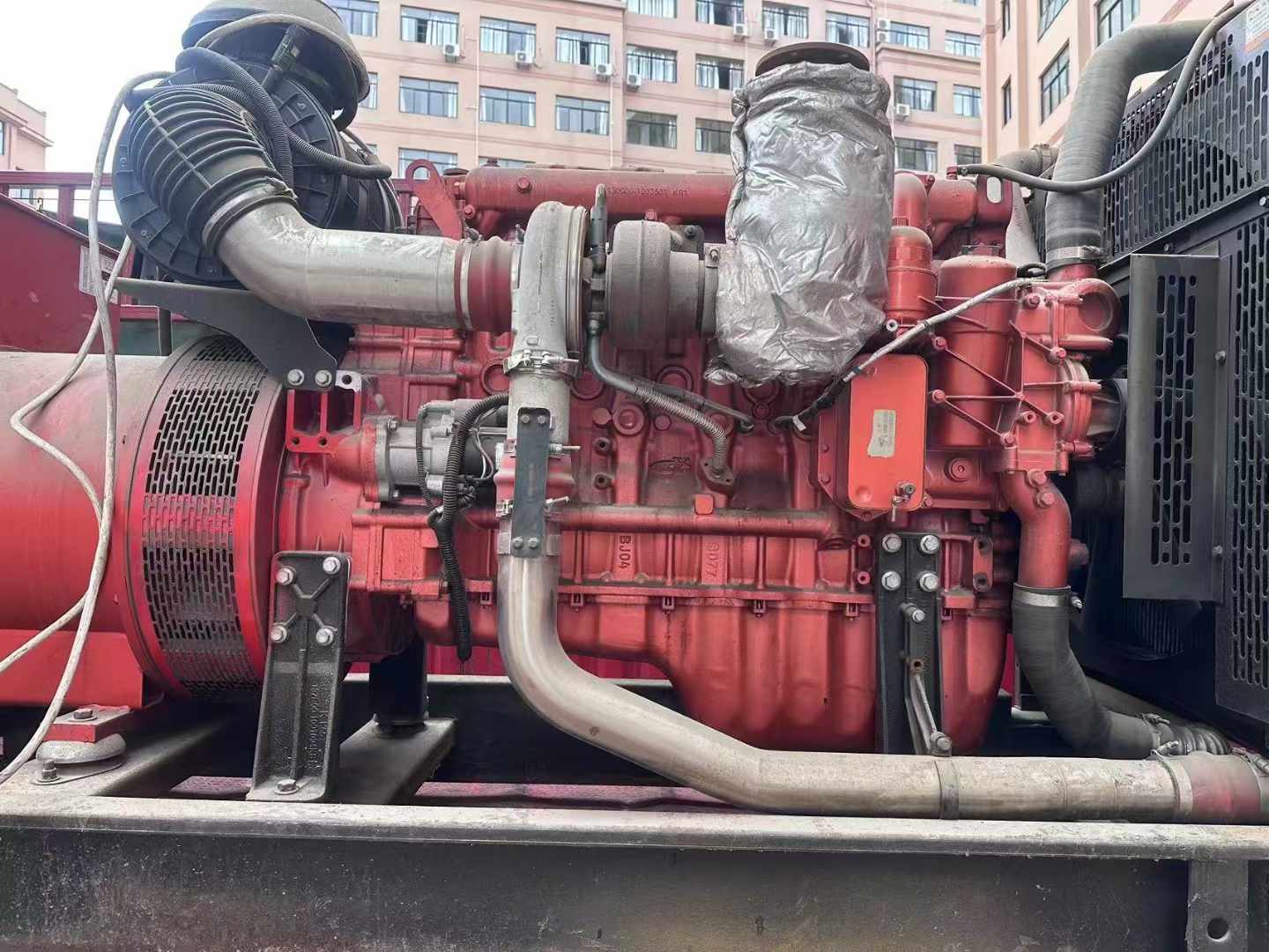 子长如何选择适合 600kW 柴油发电机组的过载保护器？